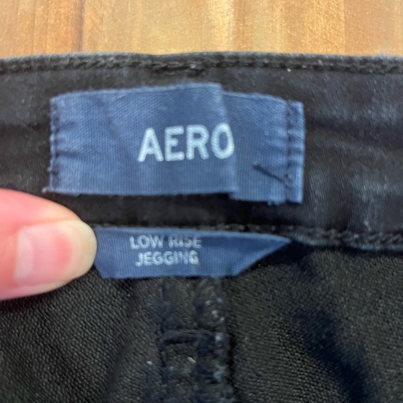Aeropostale Low Rise Jeggings - Picture 3 of 4